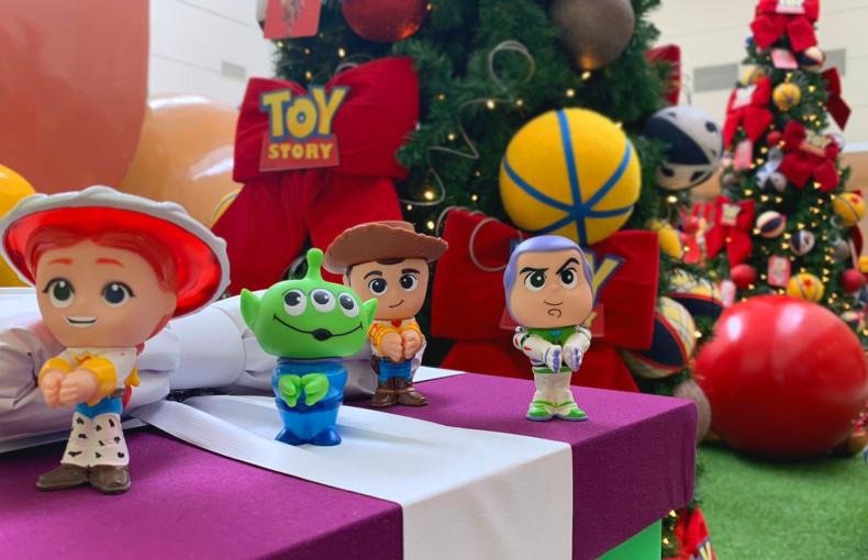 Leve a turma de Toy Story para sua casa neste Natal - Shopping Jardins  Online